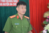 Thượng tá Hà Giang - Trưởng Công an huyện phát biểu tại hội nghị.