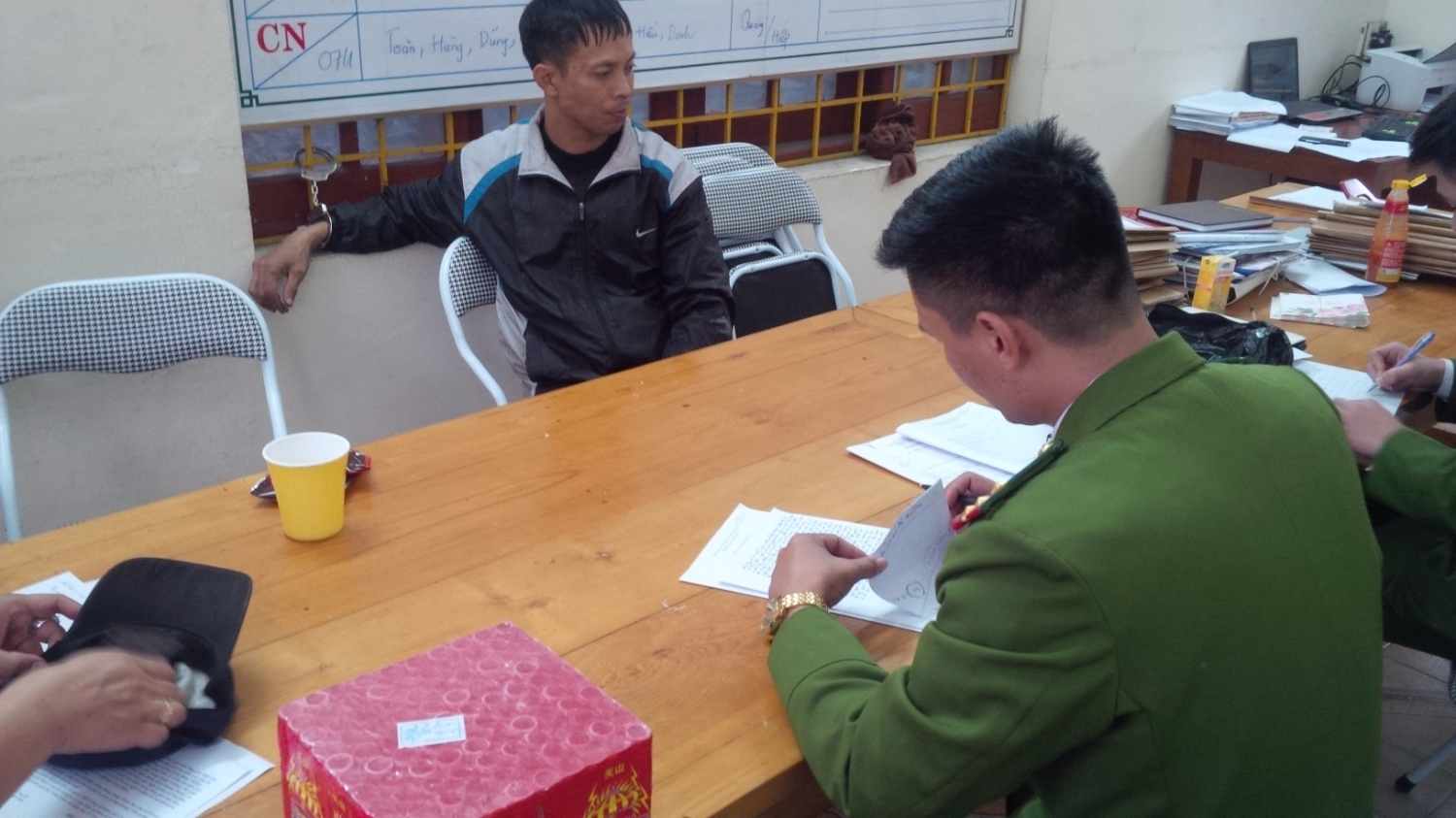 Nguyễn Văn Tính tại Cơ quan Công an