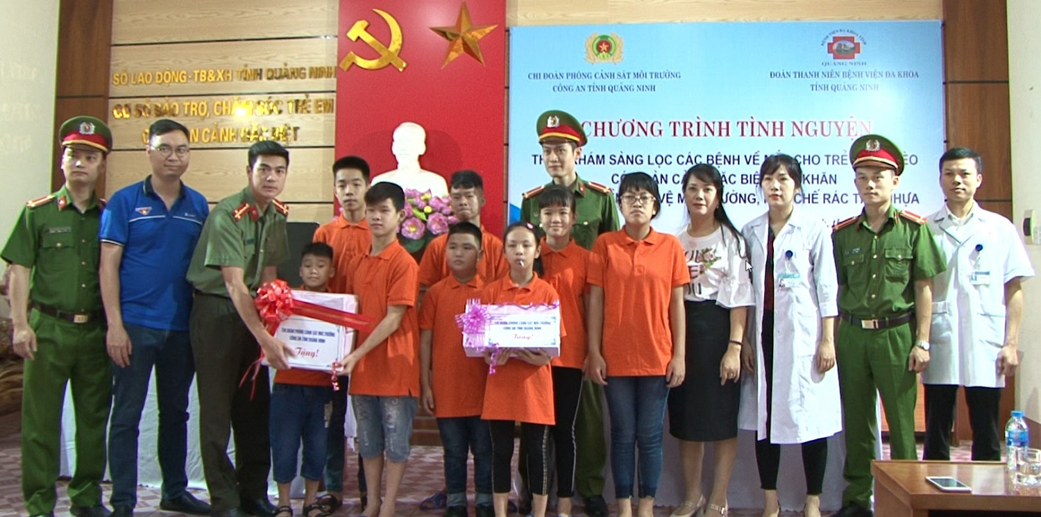 4moi truong