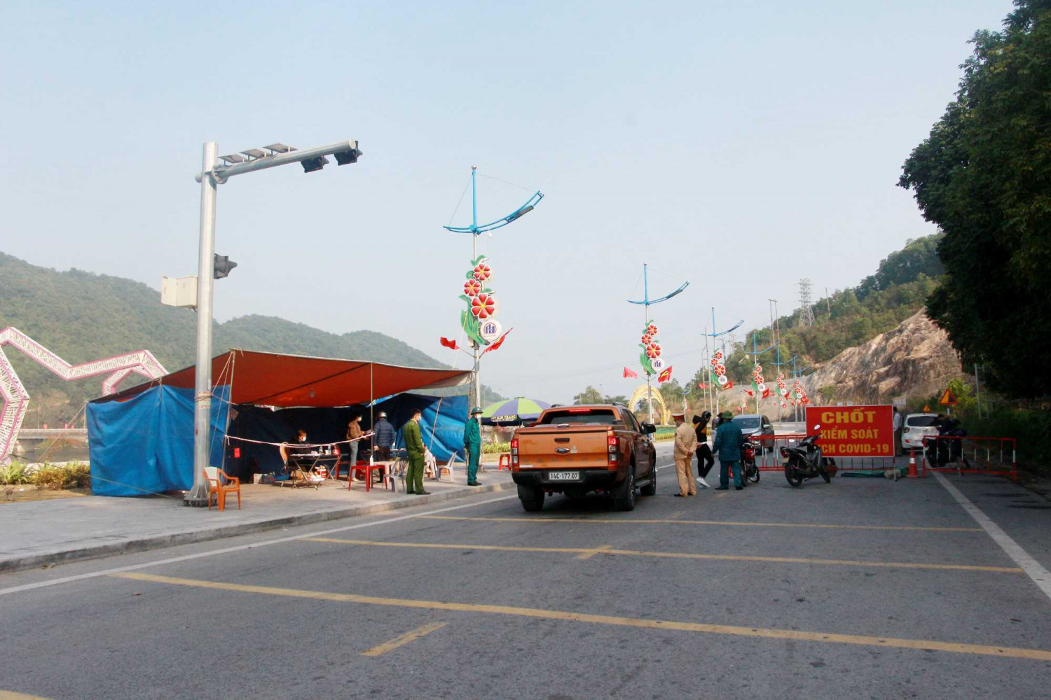 12 a nguoi dan vadon 7