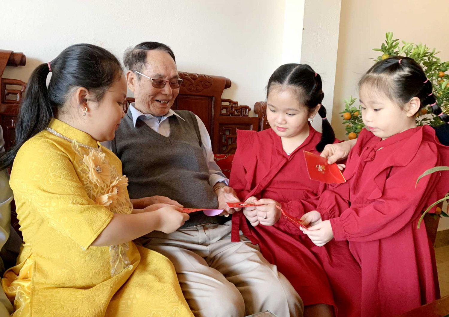 6 a nguoi dan vadon 1