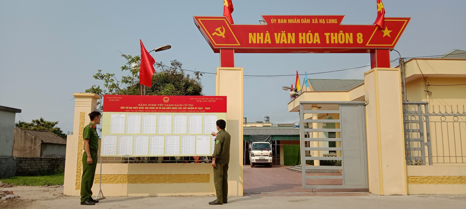 Công an xã Hạ Long khảo sát, lên phương án đảm bảo ANTT tại địa điểm Nhà văn hóa thôn 8, xã Hạ Long