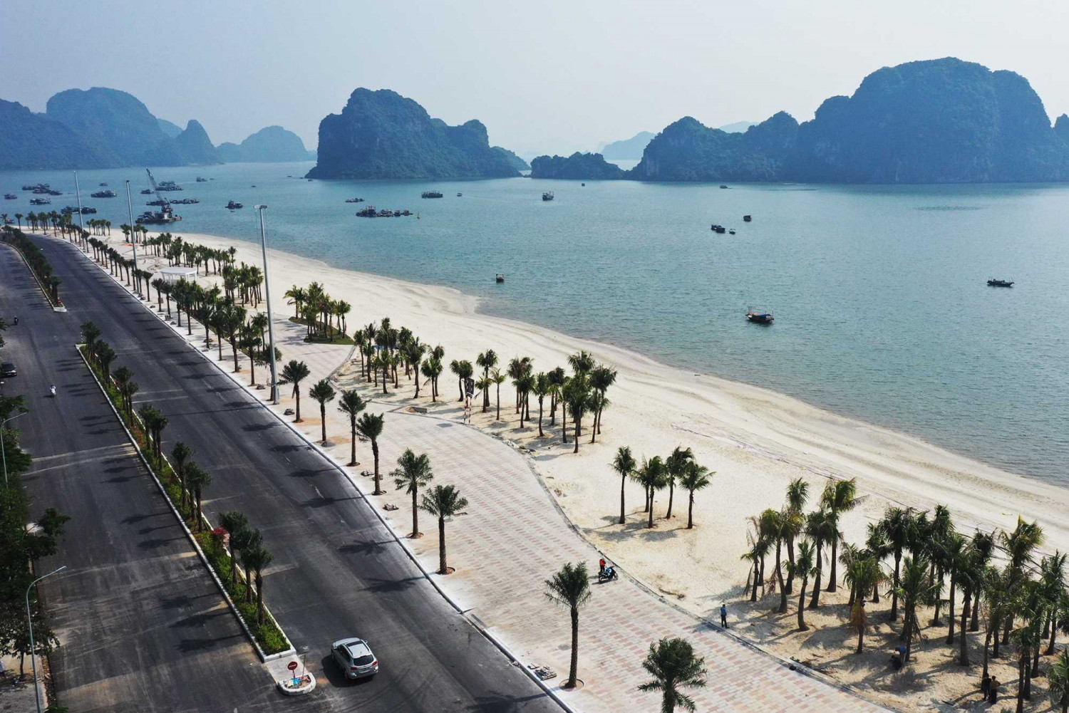 1 gan 60 500 luot binh chon dat ten cho bai tam hon gai 1