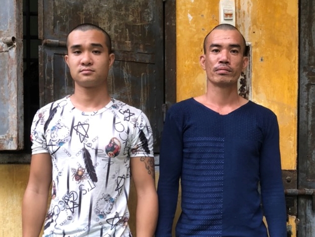 2 doi tuong thang va loi tai co quan cong an
