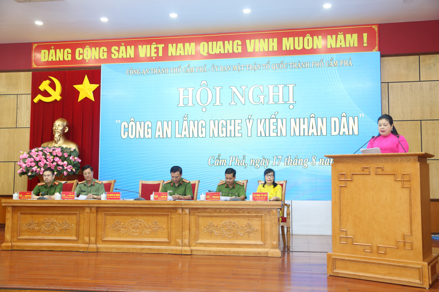 Quang cảnh Hội nghị