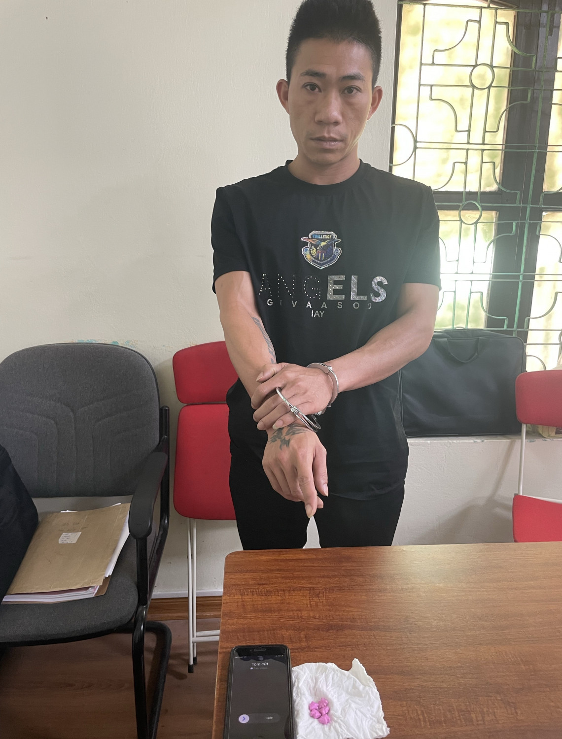 Đối tượng Nguyễn Quang Bằng và tang vật