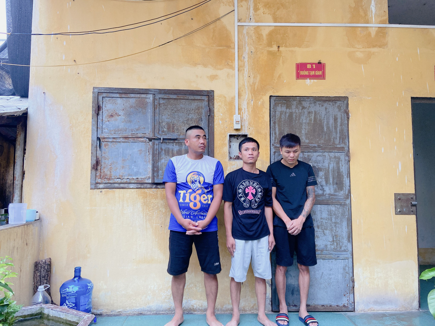 Các đối tượng tại cơ quan công an