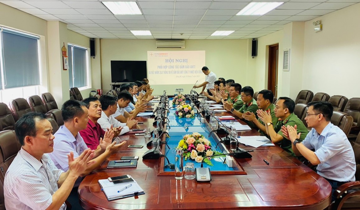 Hình ảnh tại lễ ra mắt mô hình
