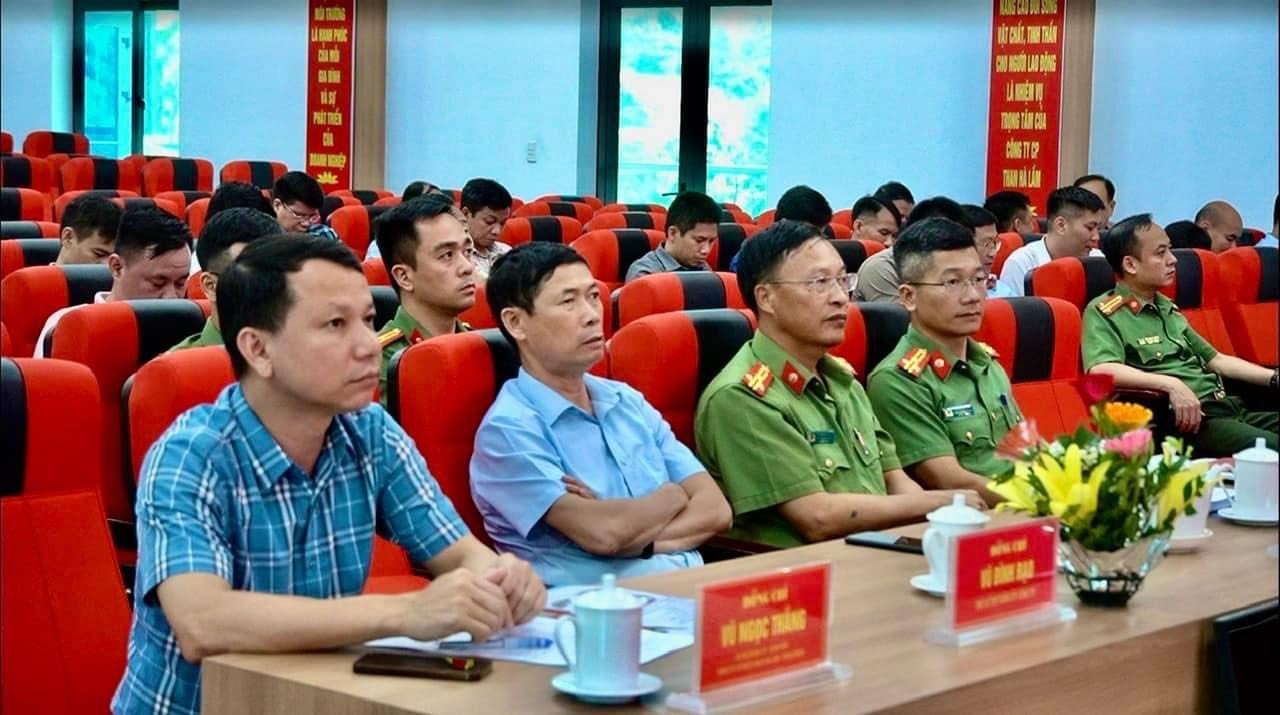 Quang cảnh Hội nghị