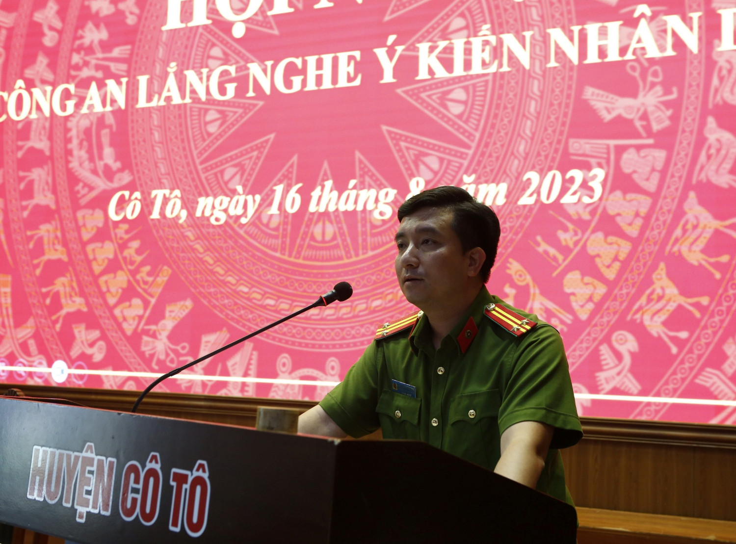 dc trung ta nguyen minh tam truong cong an huyen phat bieu