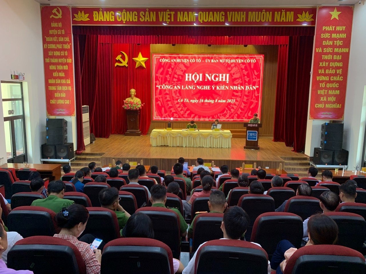 Quang cảnh Hội nghị