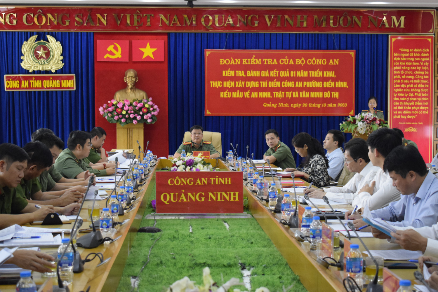 Quang cảnh buổi kiểm tra