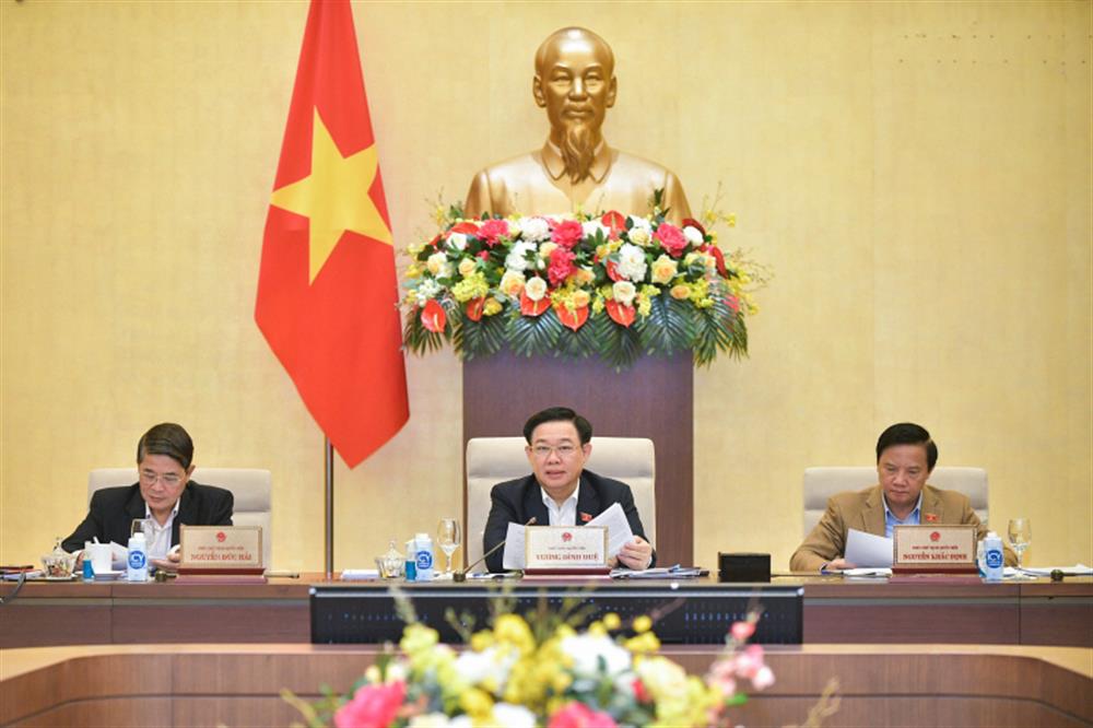 ct quoc hoi