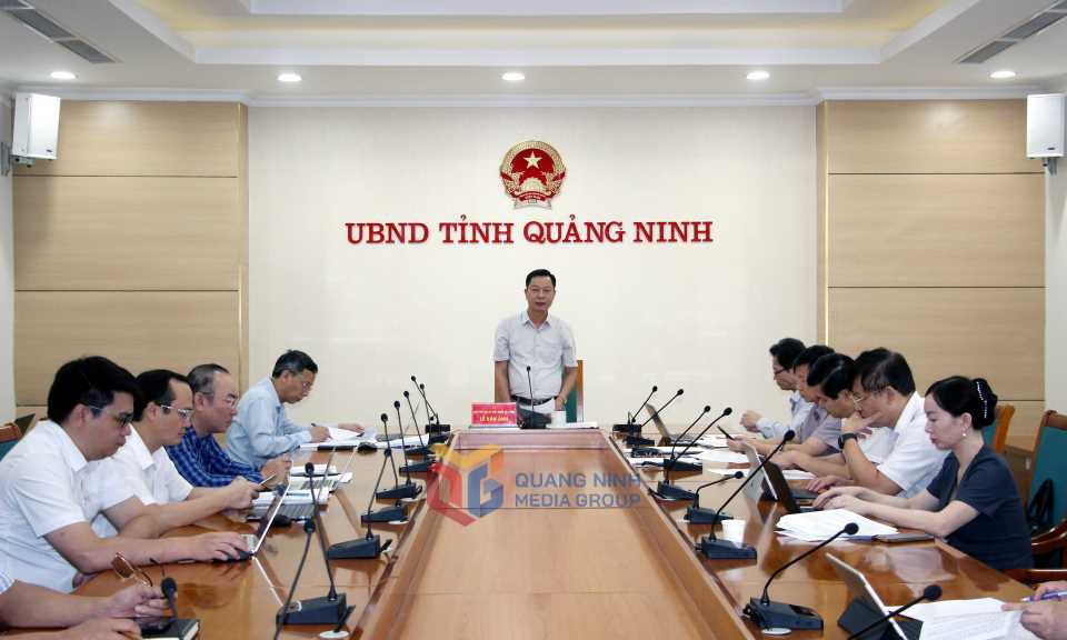 bat924925ubnd tinh nghe bao cao ket qua giai quyet kien nghi cua cu tri