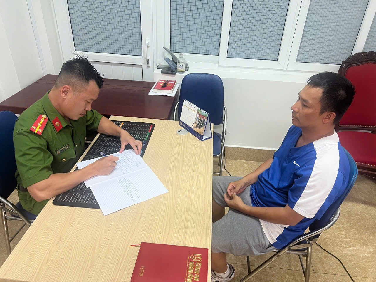 Trần Văn Chí tại trụ sở Cơ quan Công an